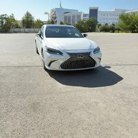 Lexus ES 350 2019