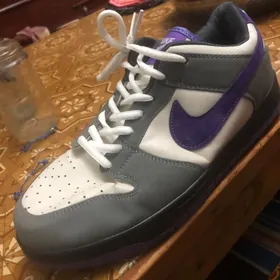 NIKE KRASOFKA