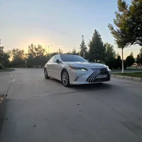 Lexus ES 350 2020