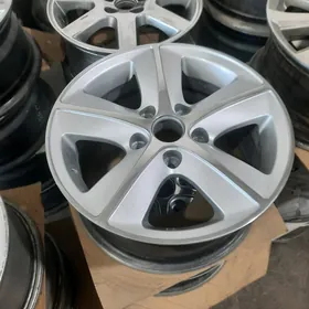 Tayota disga R15