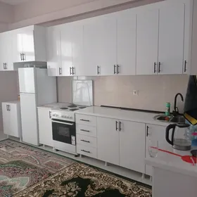 kuhni garnitur