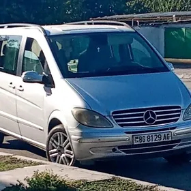 Mercedes-Benz Viano 2005