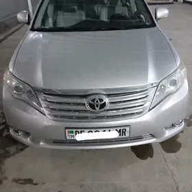 Toyota Avalon 2010