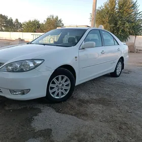 Toyota Camry 2005