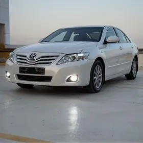 Toyota Camry 2010