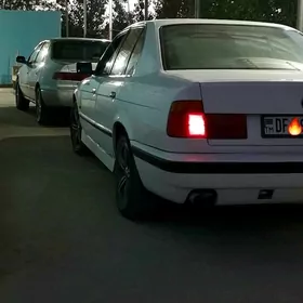 BMW 525 1989