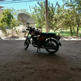 Jawa 300 2010
