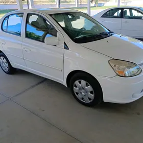 Toyota Echo 2005