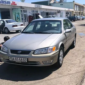 Toyota Camry 1998
