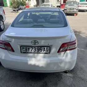 Toyota Camry 2010