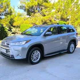 Toyota Highlander 2017