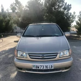 Toyota Sienna 2002
