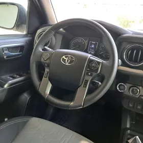 Toyota Tacoma 2021