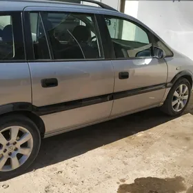 Opel Zafira 2002