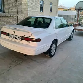 Toyota Camry 1998