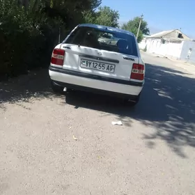Opel Vectra 1990