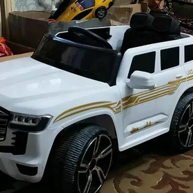 Детская Машинка