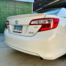 Toyota Camry 2012