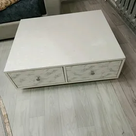 журнальный стол