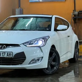Hyundai Veloster 2012