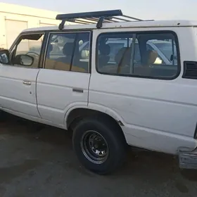 Toyota Land Cruiser 1989