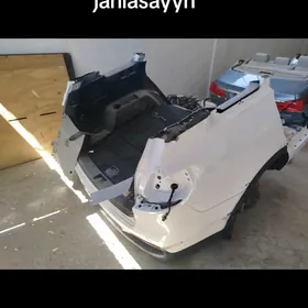 kia sarenta