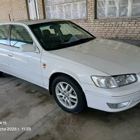 Toyota Camry 2000