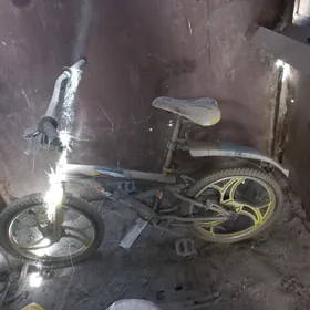 BMX tigir