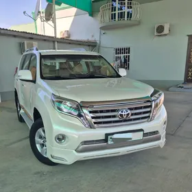 Toyota Land Cruiser Prado 2010