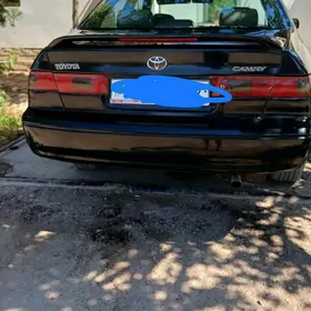 Toyota Camry 1997