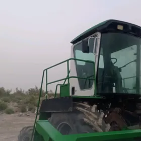 MTZ 82 2007