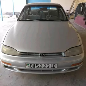 Toyota Camry 1993