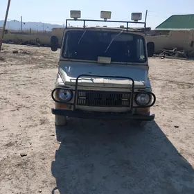 UAZ Profi 1990