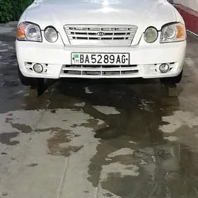 Kia Optima 2004