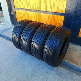 DUNLOP 265 65 17