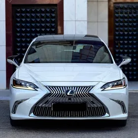 Lexus ES 350 2019