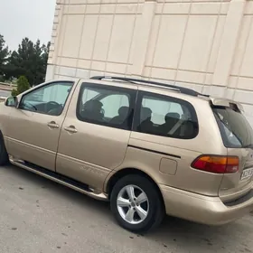 Toyota Sienna 2000