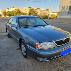 Toyota Avalon 1999