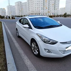 Hyundai Elantra 2011