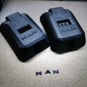 MAN BAKYŇ BOLTYNY YAPYAN GAPAK