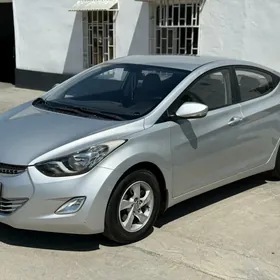 Hyundai Elantra 2011