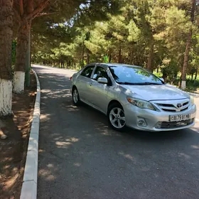 Toyota Corolla 2012