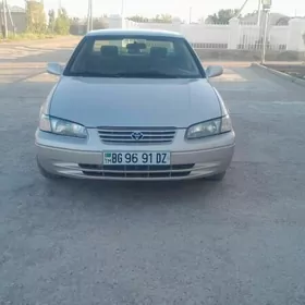 Toyota Camry 1998