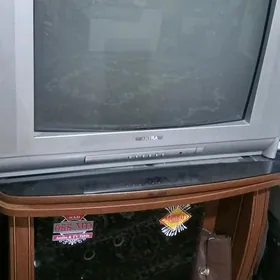Telewizor postwka