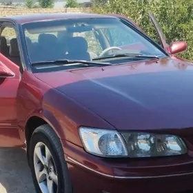 Toyota Camry 1997