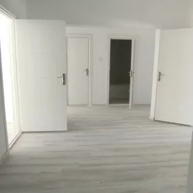 ÀNEW PANELKA