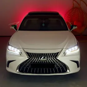 Lexus ES 350 2020