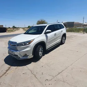 Toyota Highlander 2016
