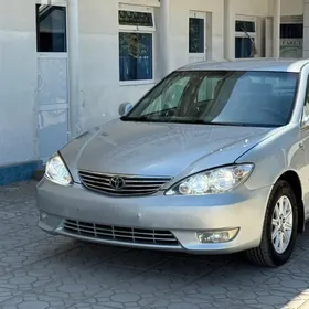 Toyota Camry 2005