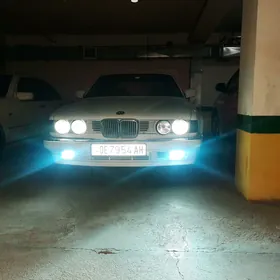 BMW 730 1990